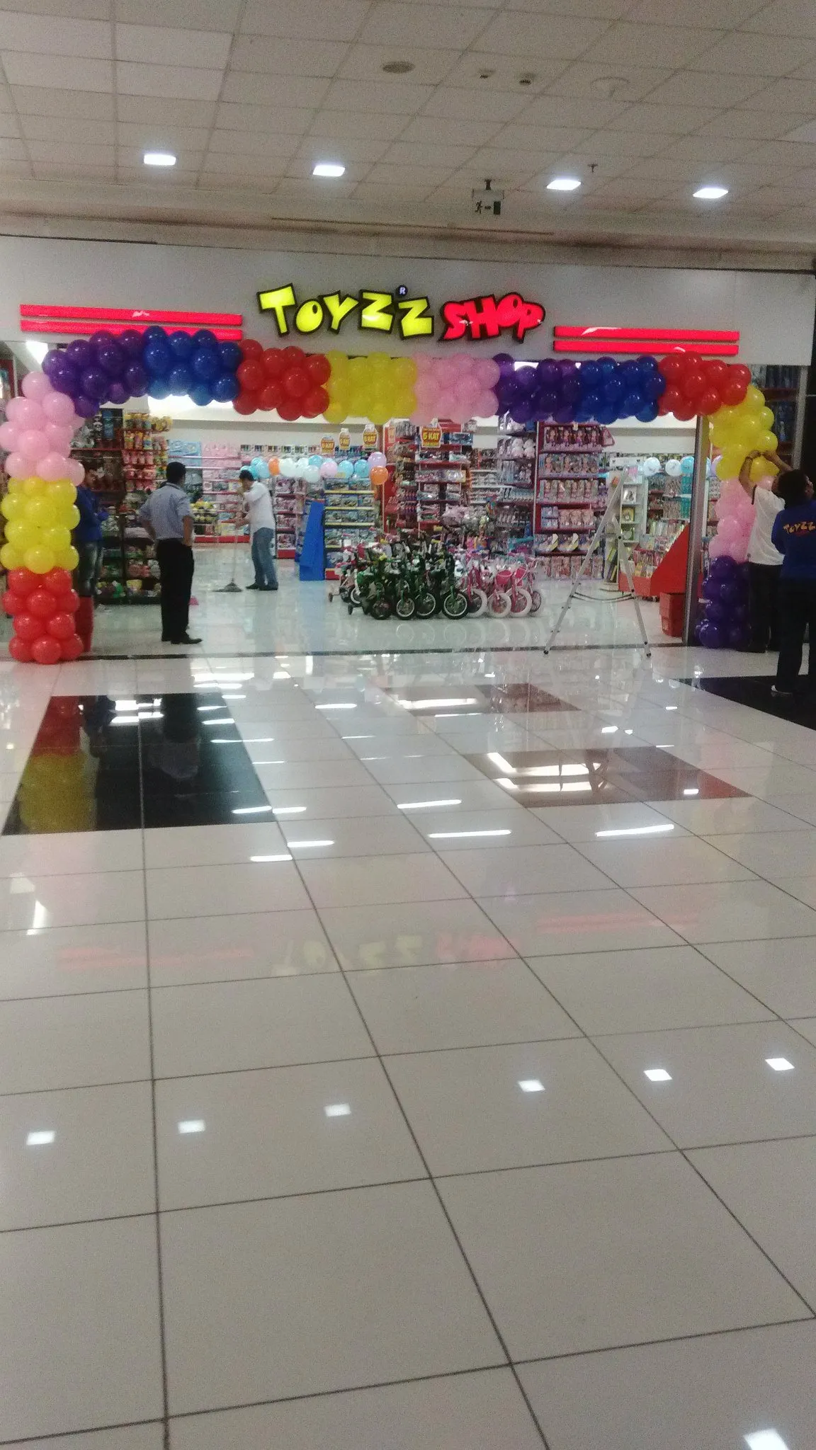 İzmir pembe top konfeti parti